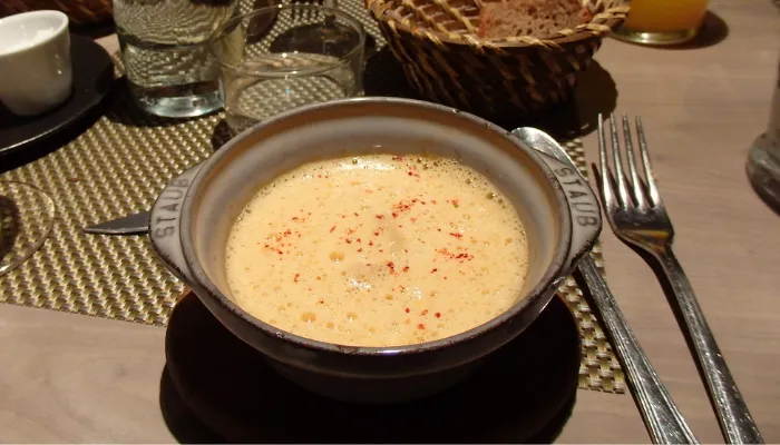 フランスのレストランで出てきた料理・スープ